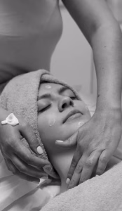 Lifting Facial